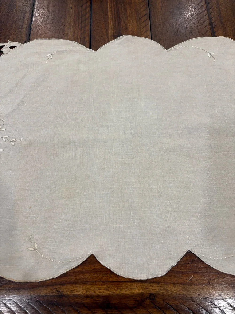 N/A vintage cream